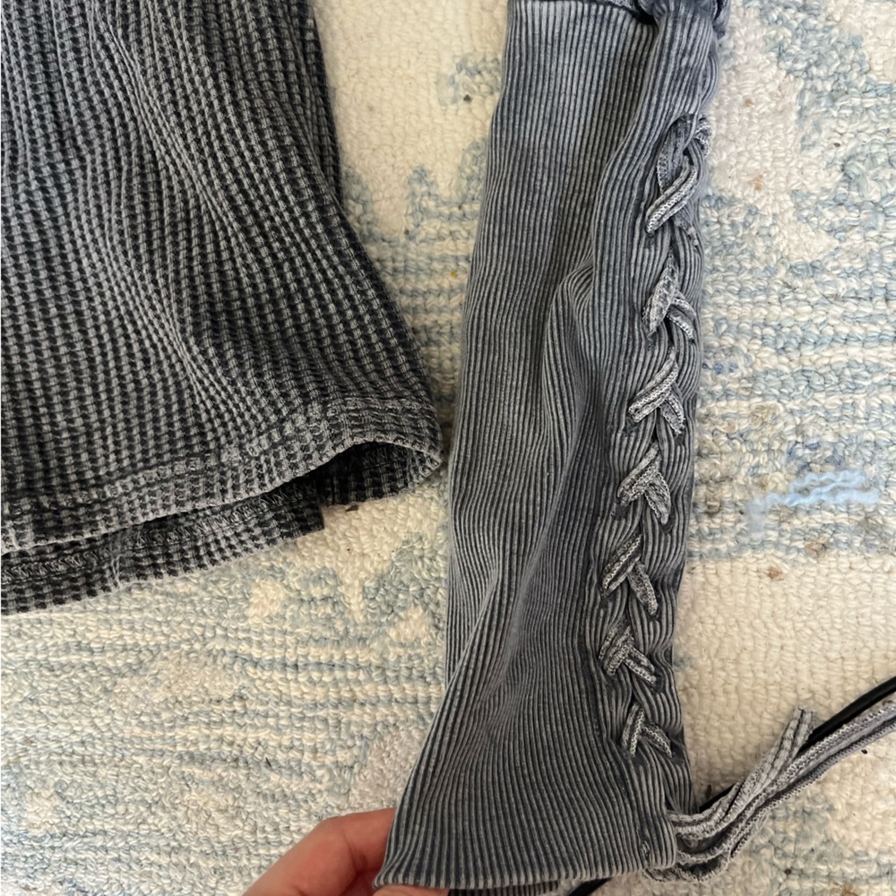 Free People Grey Waffle Knit Sweater with Lace Sleeves - Picture 3 of 4